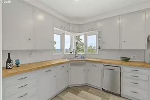 409 Jackson St, Oregon City, OR 97045 - Photo 13