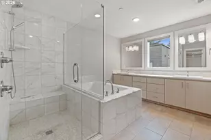 10415 SW 46th Pl, Portland, OR 97219 - Photo 21