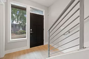 10415 SW 46th Pl, Portland, OR 97219 - Photo 3