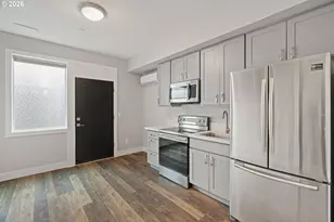 10415 SW 46th Pl, Portland, OR 97219 - Photo 33