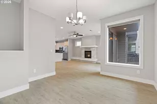 10415 SW 46th Pl, Portland, OR 97219 - Photo 11