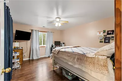 101 Aster St, Winchester, OR 97495 - Photo 37