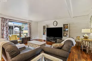 101 Aster St, Winchester, OR 97495 - Photo 17