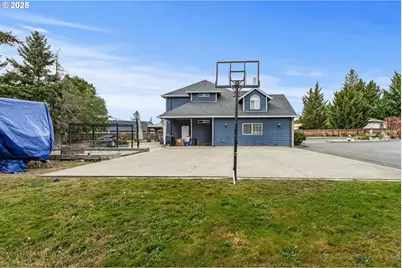 101 Aster St, Winchester, OR 97495 - Photo 3
