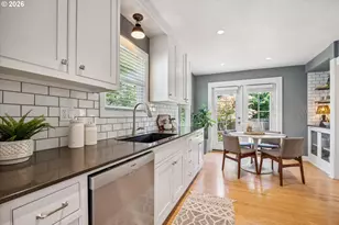 7054 N Delaware Ave, Portland, OR 97217 - Photo 7