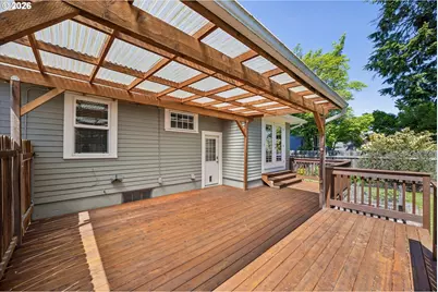 7054 N Delaware Ave, Portland, OR 97217 - Photo 29