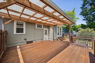 7054 N Delaware Ave, Portland, OR 97217 - Photo 29
