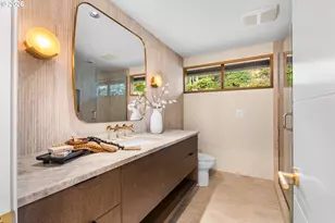 1209 SW Hessler Dr, Portland, OR 97239 - Photo 27