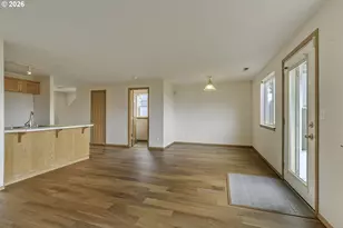 190 NE Skylar St, Hillsboro, OR 97124 - Photo 13