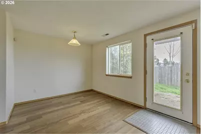 190 NE Skylar St, Hillsboro, OR 97124 - Photo 15