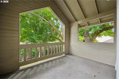 17500 NW Woodmere Ct, Beaverton, OR 97006 - Photo 25
