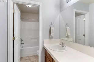 16270 SE Jasper Dr, Damascus, OR 97089 - Photo 19