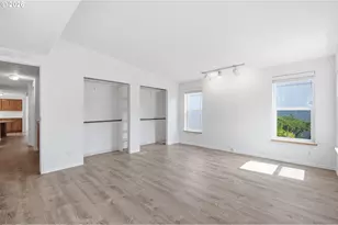 4055 Royal Ave, Eugene, OR 97402 - Photo 37