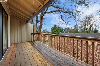2802 Tree Top Ln, West Linn, OR 97068 - Photo 13