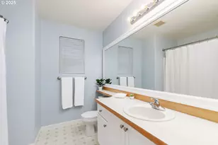 5782 NE Canard Ct, Hillsboro, OR 97124 - Photo 25