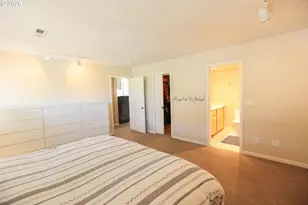 405 Elrod Ave, Maupin, OR 97037 - Photo 15