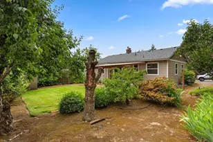 3666 NE 90th Ave, Portland, OR 97220 - Photo 31