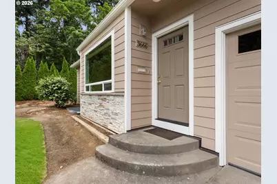3666 NE 90th Ave, Portland, OR 97220 - Photo 5