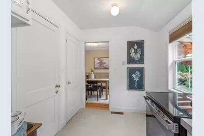 3666 NE 90th Ave, Portland, OR 97220 - Photo 17