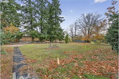 1830 NE 132nd Ave, Portland, OR 97230 - Photo 11