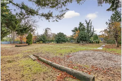 1830 NE 132nd Ave, Portland, OR 97230 - Photo 9
