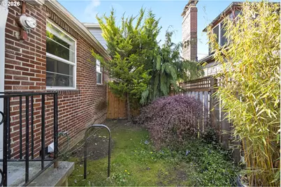 6504 N Commercial Ave #2, Portland, OR 97217 - Photo 35