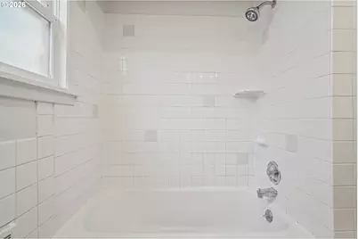 890 E 22nd Ave, Eugene, OR 97405 - Photo 17