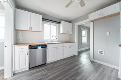 283 18th Ave, Longview, WA 98632 - Photo 9