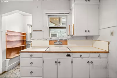 1724 NE 49th Ave, Portland, OR 97213 - Photo 5