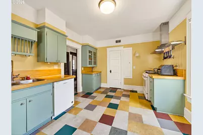 237 239 NE Graham St, Portland, OR 97212 - Photo 27