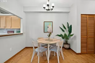 2024 SW Howards Way, Portland, OR 97201 - Photo 7