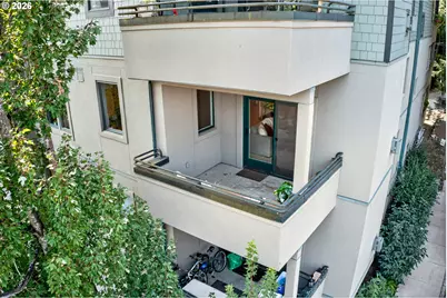 2024 SW Howards Way #405, Portland, OR 97201 - Photo 29