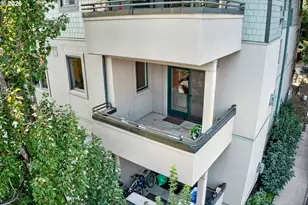 2024 SW Howards Way, Portland, OR 97201 - Photo 29