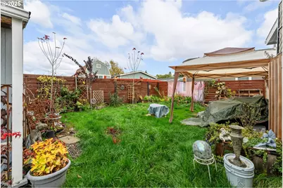 222 NW Broc Dr, Winston, OR 97496 - Photo 27