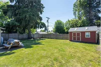 807 S Pearl St, Centralia, WA 98531 - Photo 33