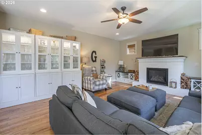5102 E Longest Dr, Newberg, OR 97132 - Photo 13