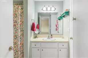 1135 SW 1st Ave, Mill City, OR 97360 - Photo 15