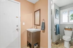 1135 SW 1st Ave, Mill City, OR 97360 - Photo 17