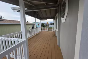 1402 Pioneer Way, Forest Grove, OR 97116 - Photo 5