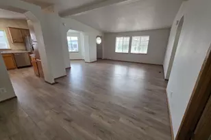 1402 Pioneer Way, Forest Grove, OR 97116 - Photo 17