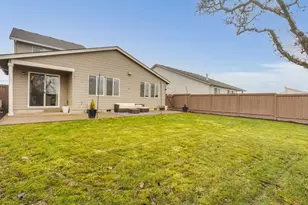 1663 NW Edgar St, McMinnville, OR 97128 - Photo 37