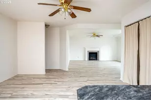 59893 Ethan Ln, Saint Helens, OR 97051 - Photo 17