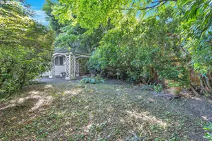 3909 NE 135th Ave, Portland, OR 97230 - Photo 43