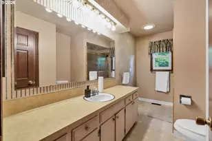 3909 NE 135th Ave, Portland, OR 97230 - Photo 15