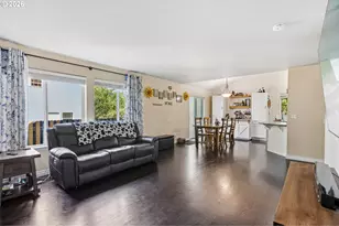 40348 Therese St, Sandy, OR 97055 - Photo 7