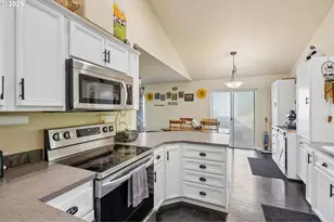 40348 Therese St, Sandy, OR 97055 - Photo 11