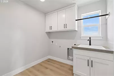 12159 SW Autumnview St, Tigard, OR 97224 - Photo 37