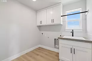 12159 SW Autumnview St, Tigard, OR 97224 - Photo 37