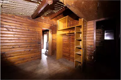 9020 Elk Creek Rd, Trail, OR 97541 - Photo 29