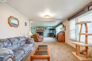 190 Hunsaker Ln, Eugene, OR 97404 - Photo 9